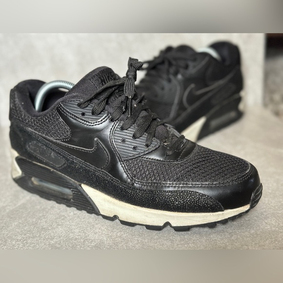 Nike Air Max 90 Stingray - Picture 8 of 9